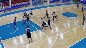 Тренировка передач мяча в баскетболе / Командное упражнение