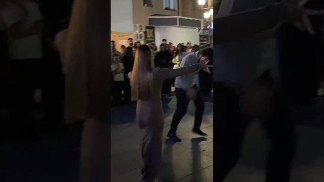 Ну Почему Лезгинка 2023 Shymkent Lezginka Dance ALISHKA Танцует Супер Девушка Красивая Казахстан