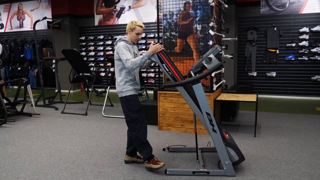 Обзор беговых дорожек BH FITNESS PIONEER R5 и PIONEER R5 TFT смотреть онлайн