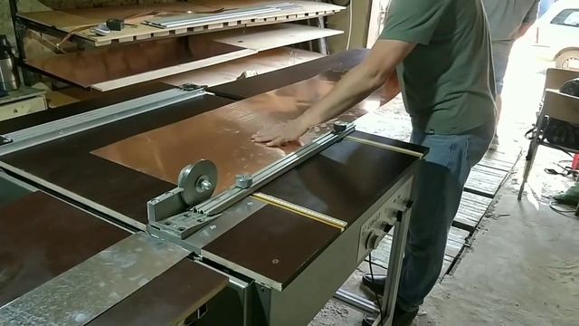 Продолжение... CSM-0.8 Станок для продольно-поперечной резки металла