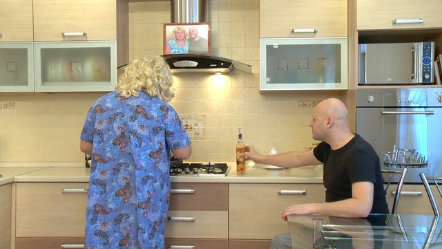 Мимоходом. "Теперь понимаешь?" (8-927-389-45-45 - ведущий на все случаи жизни) смотреть онлайн