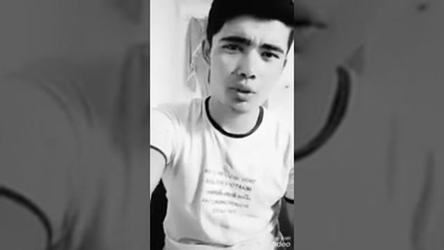Qizlar Haqida Ajoyib Sher #uzbek_musik #uz_sherlar##sherlar#ayrilik #xiyom