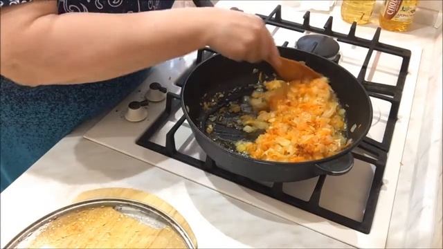 Куриные крылышки с пропаренным рисом (плов).