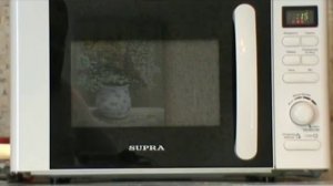 Яичница в микроволновке в форме.mp4