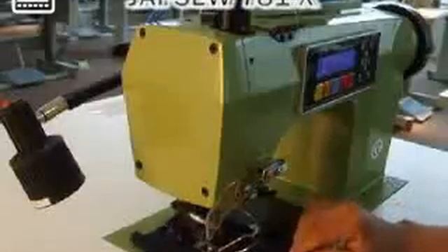 Промышленная швейная машина ручного стежка 781-X Aurora смотреть онлайн