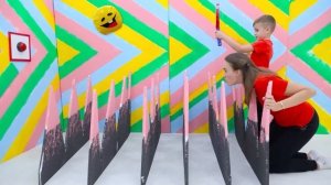 Крис и Ники учатся играть вместе и другие забавные истории для детей