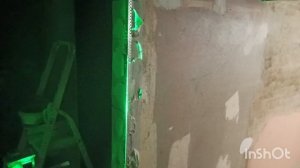 Как выровнять наружний угол , 2этап, лазерный уровень