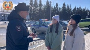 22 марта сотрудники Госавтоинспекции Барнаула провели социологический опрос среди школьников