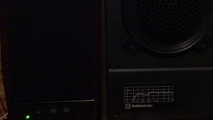 Sven SPS- 704 vs S30 Radiotechnika Китай против СССР
