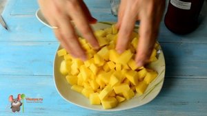 Куриные крылышки с картошкой в мультиварке - вкусно и просто