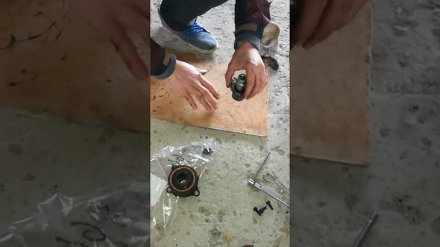 Переделка сцепления Chevrolet Lacetti на авео часть 2 смотреть онлайн