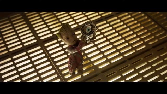 Стражи Галактики 2. Грут несет гребень