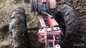 Плуг с подъёмным механизмом для мотоблока. Осенняя вспашка.