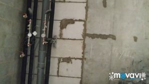 Перемычки из квадратной алюминиевой трубы над дверными проёмами, стены из ПГП, пазогребневых блоков