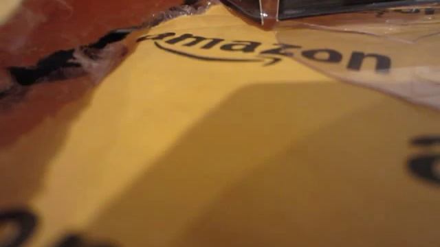 Koss in ear headphones Unboxing + Review смотреть онлайн