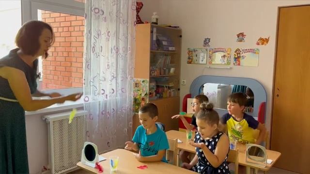 Подгрупповое логопедическое занятие