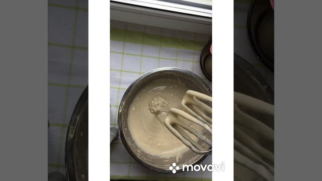 Пирог с вишней и крошкой!!Очень вкусный!!Рецепт будут просить все гости!!!
