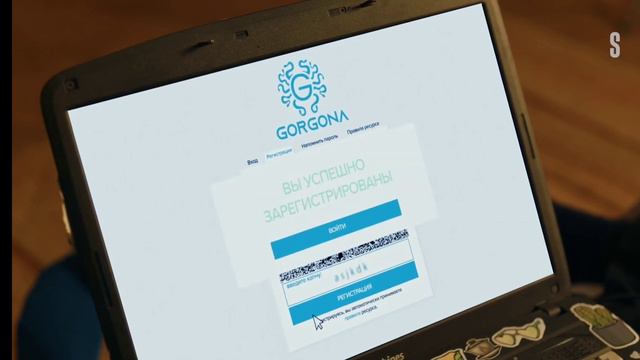 этот фильм просто пушка  рекомендую посмотреть название в комменты на 50 подписчиков