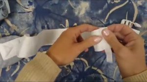 Как надеть пряжку-двухщелевку.