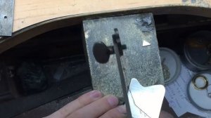 Ювелирные изделия на заказ, изготовление значка из серебра