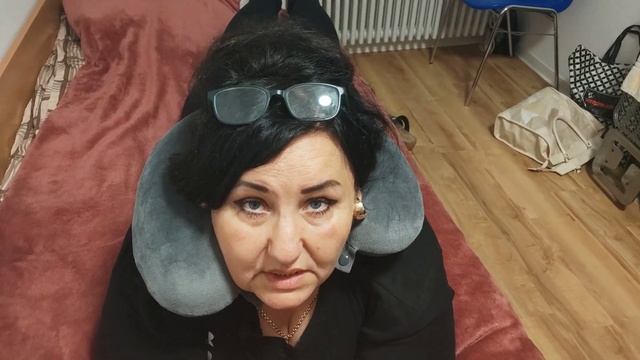 ГЕРМАНИЯ/ПЕРЕСЕЛЕНЦЫ ИЗ УКРАИНЫ/УЕЗЖАЕМ ИЗ ГЕРМАНИИ.НОЧЬ.ЧЕМОДАН.ВОКЗАЛ.