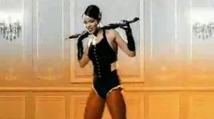Rihanna ft. Jay-Z - Umbrella MUSIC VIDEO