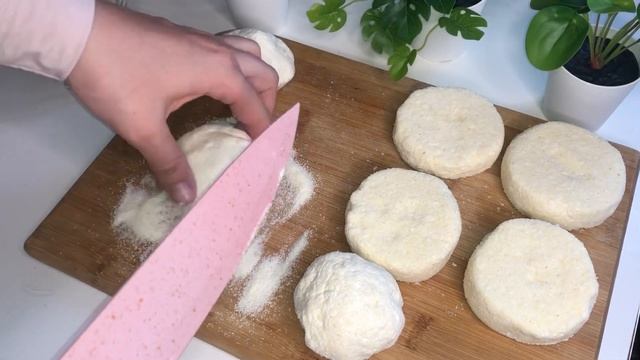 СЫРНИКИ БЕЗ ГРАММА МУКИ ???БУДУТ ПРОСИТЬ ДОБАВКИ #сырникивкусные #сырникибезмуки #сырники