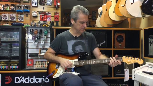 Fernando Vidal - Little Wing - Jimi Hendrix Cover - Fender Am Elite Stratocaster смотреть онлайн