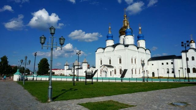 Прогулка под стенами Тобольского кремля смотреть онлайн