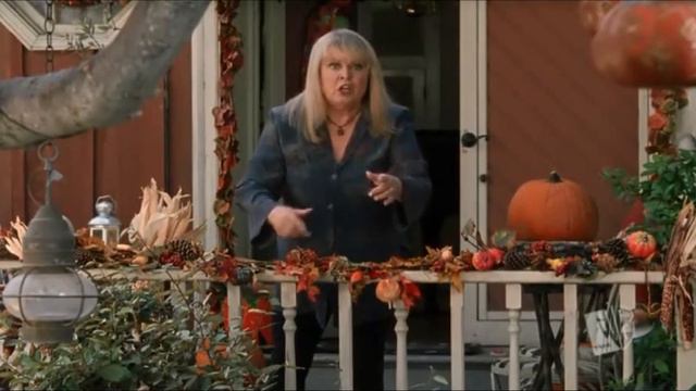 Lorelai is gardening смотреть онлайн