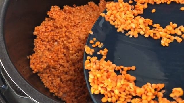 Сочевиця з куркою в мультиварці. Готуємо смачно і корисно. Чечевица с курицей в мультиварке. Рецепт