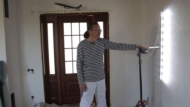 СВЕТОДИОДНЫЙ ПРОЖЕКТОР ДЛЯ МАЛЯРА СВОИМИ РУКАМИ. ЛАМПА МАЛЯРА. Покраска стен и потолков смотреть онлайн