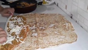 Рулет из лаваша с говядиной с мясом.?????