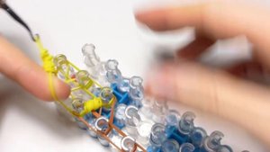 МИНИ ПСЕВДО 3d МОРОЖЕНОЕ из резинок Rainbow Loom Bands. Урок 461. Как сплести Мороженое