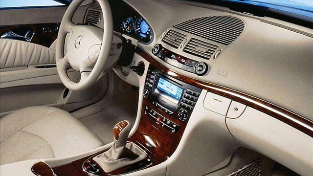 A tribute to Mercedes Benz...The best car in the world смотреть онлайн