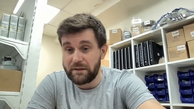 Рождественский стрим в магазине запчастей смотреть онлайн