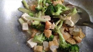 PassioNegosyo:food service                   stir fry broccoli