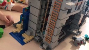 LEGO Minecraft 21137 The mountain cave Горная пещера обзор 2856 деталек 12+