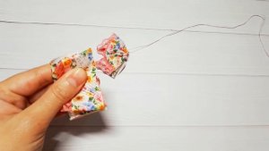 Бантики из лент с кружевом/Резинки для волос/DIY ribbons bows