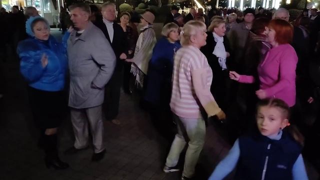 09.01.22 - Танцы на Приморском бульваре - Севастополь - Сергей Соков