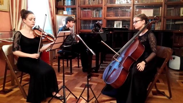 Моцарт. Фортепианное трио до-мажор, К. 548. 30 июня 2017 смотреть онлайн