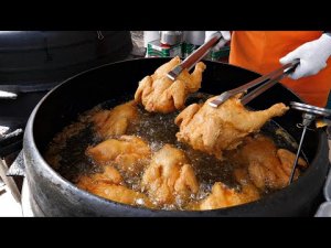 Курица по-корейски за 6 долларов, жаренная в большом котле! / Корейская еда