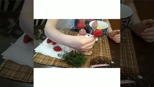 Клубничный букет.