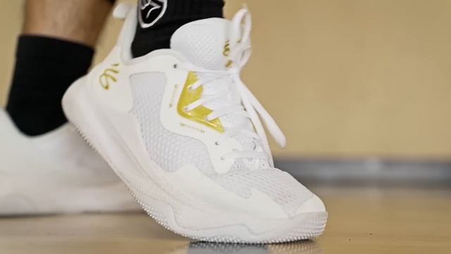 Stephen Currys New Budget Shoe! Under Armour Curry HOVR SPLASH 3 Performance Review!