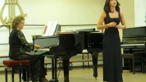 Арина - 16 лет, академический вокал, начало вокального творчества.