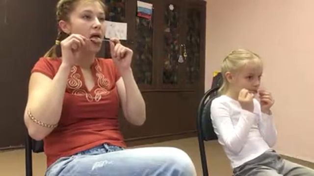Комплекс артикуляционной гимнастики с зондозаменителем.