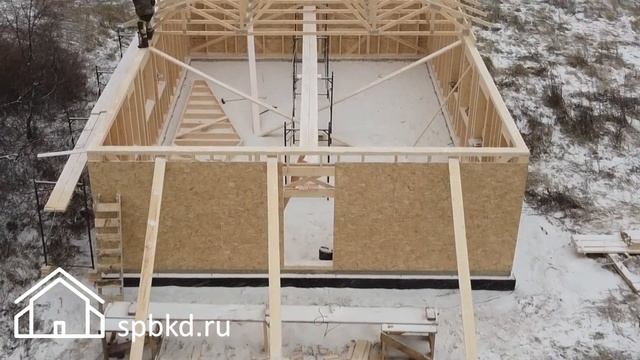 Монтаж стропильных ферм на металлозубчатых пластинах. Стропильная система каркасного дома. #каркас смотреть онлайн