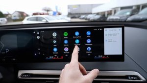 New BMW Android Auto Demonstration Multimedia System 2022