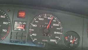 Audi 100 Acceleration 2,8