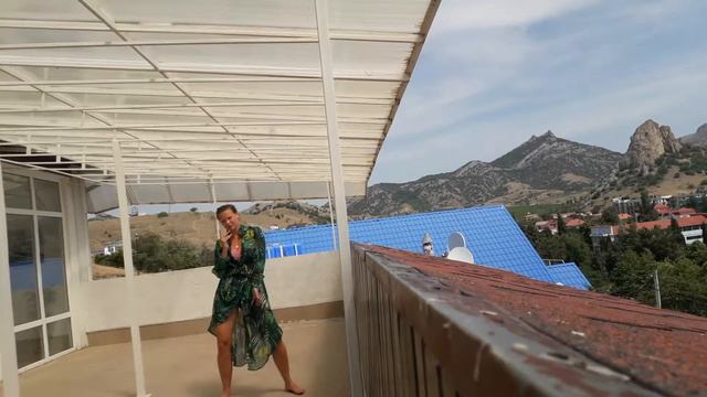 Крым лениво двигаться) смотреть онлайн